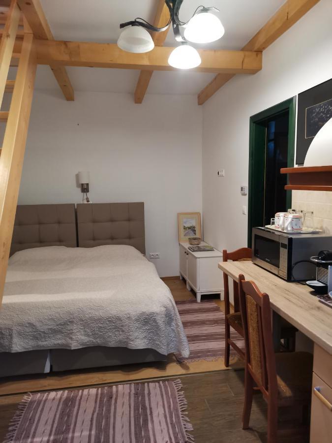 Novak Porta Vendeghaz-Tab, Zala Apartment ภายนอก รูปภาพ